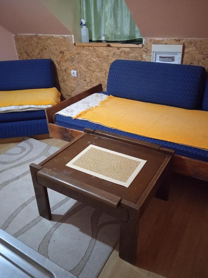 Holiday Home Vila Milka Kremna Экстерьер фото