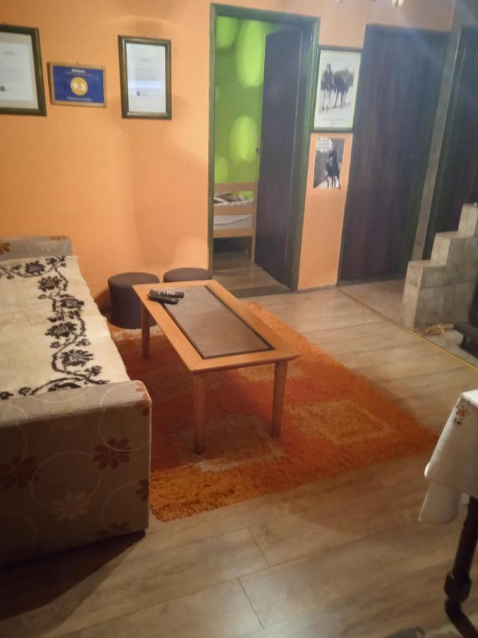 Holiday Home Vila Milka Kremna Экстерьер фото