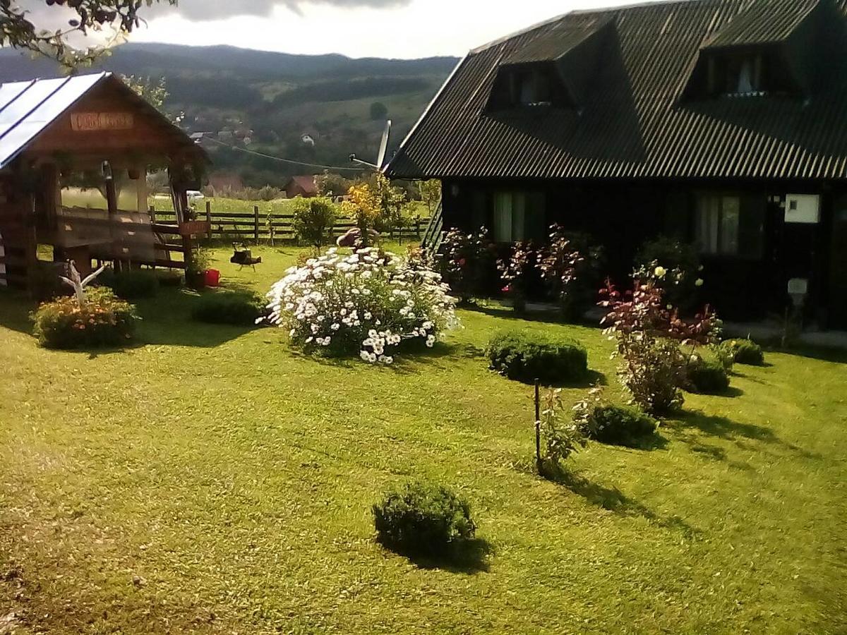 Holiday Home Vila Milka Kremna Экстерьер фото